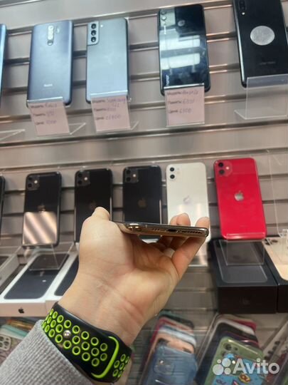 iPhone 11 Pro, 64 ГБ