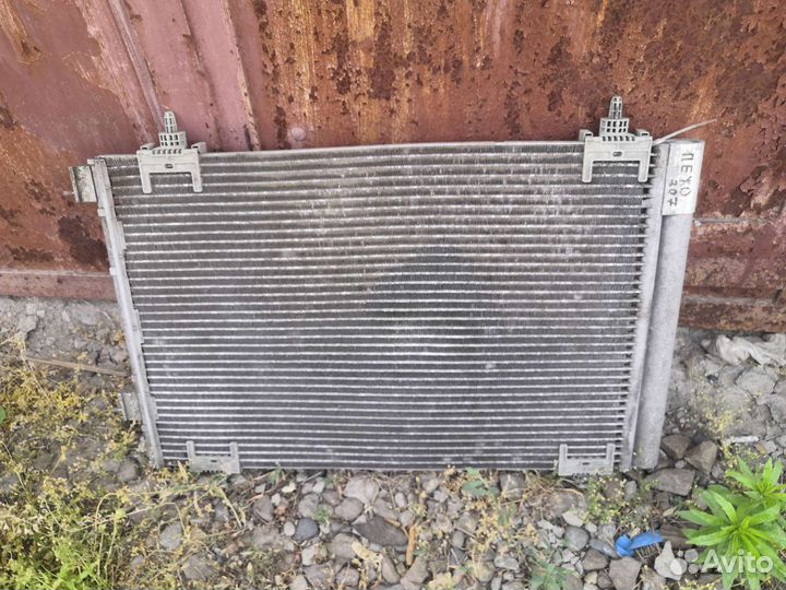 Радиатор кондиционера Peugeot 307