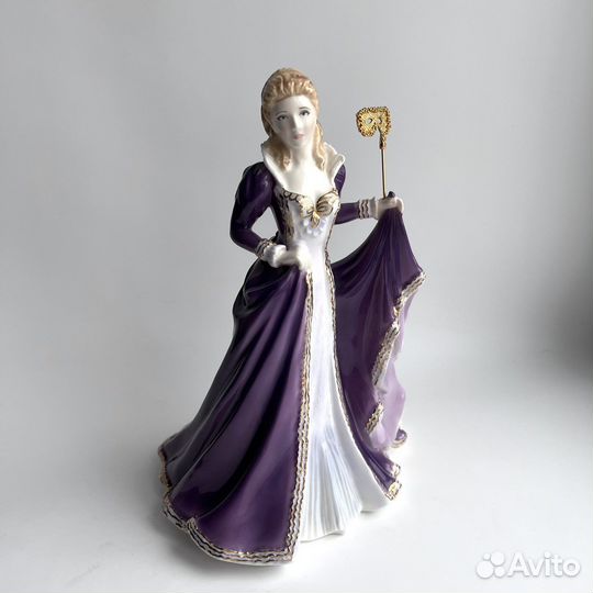 Royal Worcester. Фарфоровая статуэтка