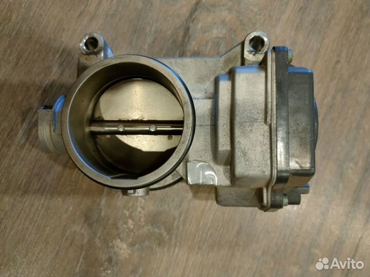 Дроссельная заслонка Renault 8200063652