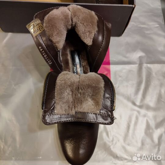 Новые полусапоги Tomas Munz, размер 37.5