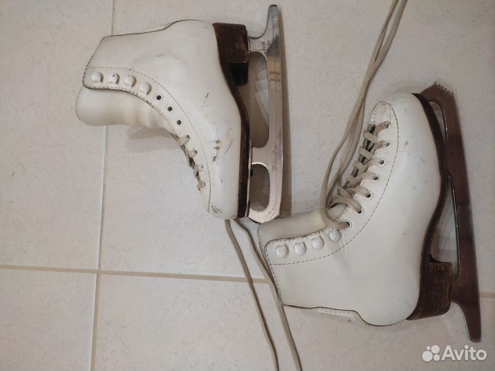 Коньки фигурные Wifa