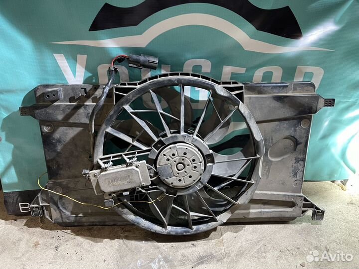 Диффузор радиатора в сборе mazda 3 BK