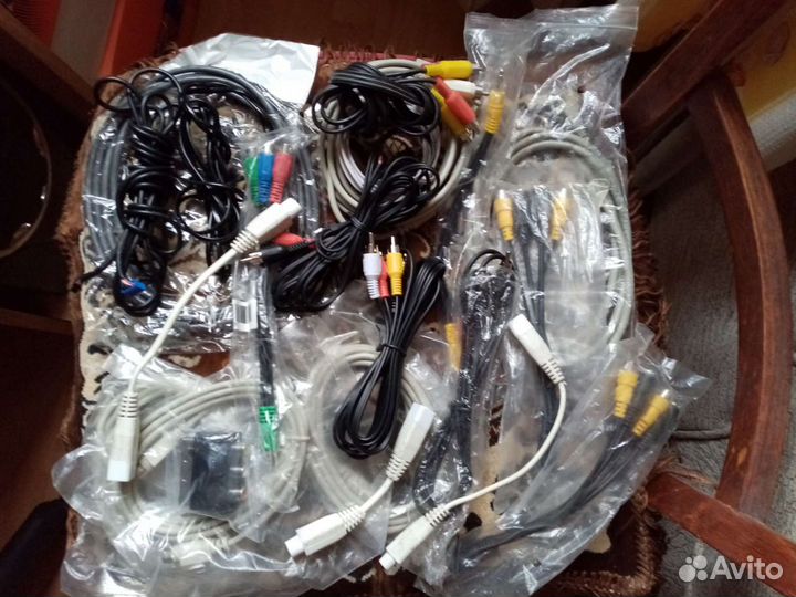 Кабель видео-аудио
