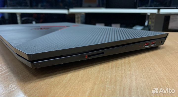 Hp Omen/i5 7300/12GB/GTX1050/SSD+HDD/15.6 IPS FHD