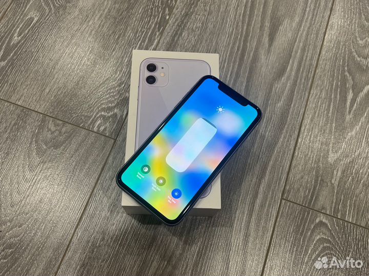 Телефон iPhone 11 128 gb