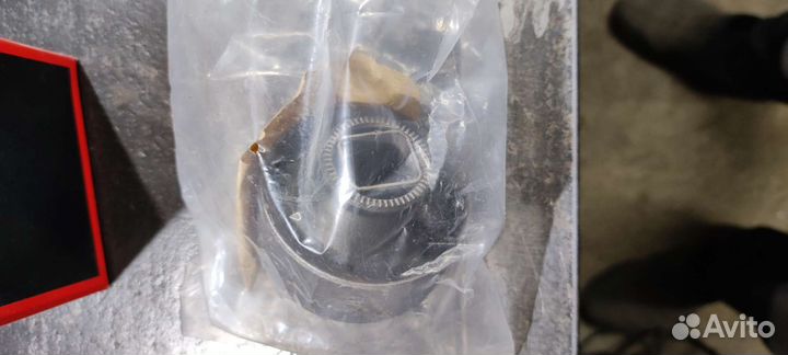 Сайлентблок toyota avensis