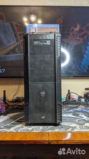 Игровой корпус. AeroCool Xpredator