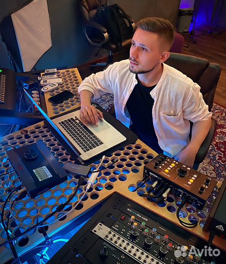 Звукорежиссер. Запись. Сведение. Мастеринг