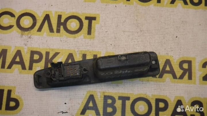 Кнопка стеклоподъемника Nissan Qashqai (J10) 2006