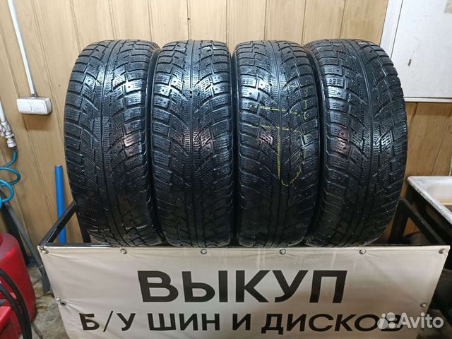 Kumho I'Zen RV Stud KC16 235/60 R18