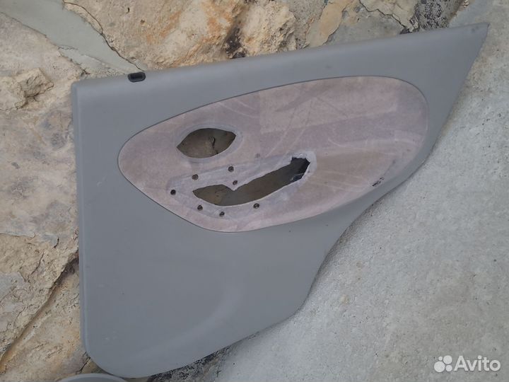 Обшивка задней двери Chery Sweet Qq