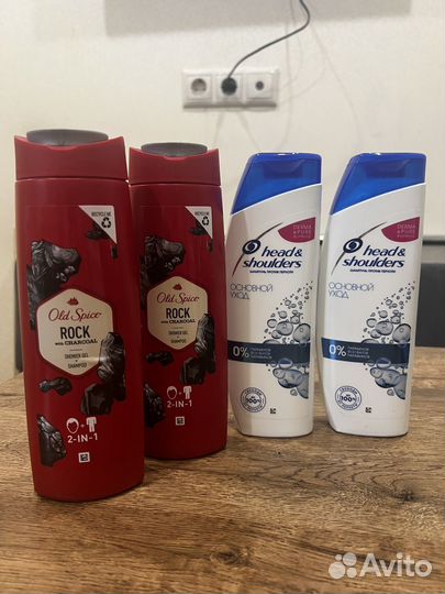 Шампунь и гель для душа
