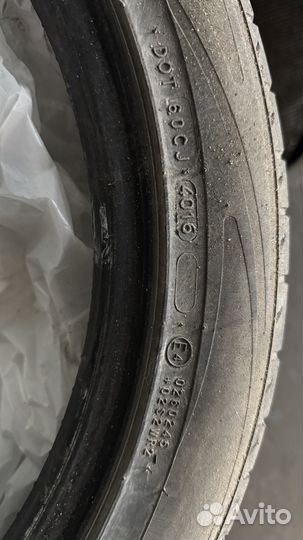 Nokian Tyres Hakka Black 235/45 R17