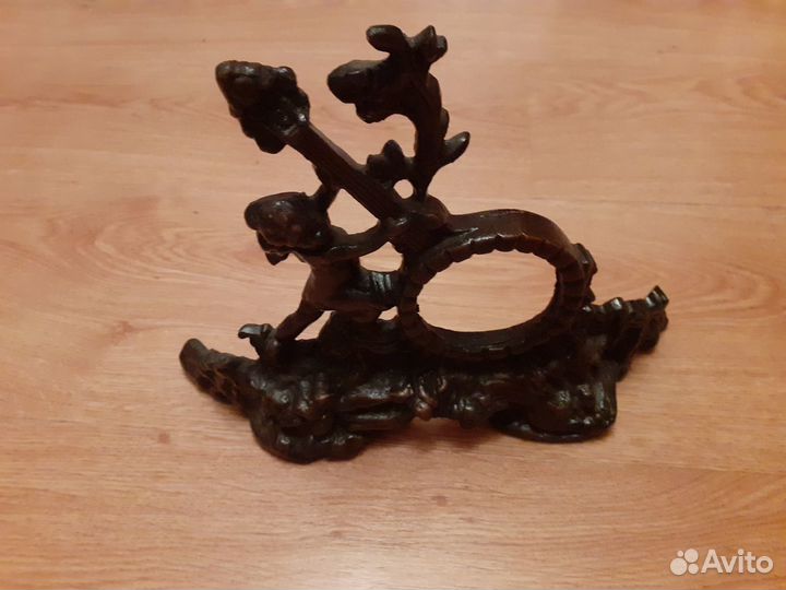 Декоративная фигурка