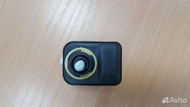 Корректор фары Nissan Note E11