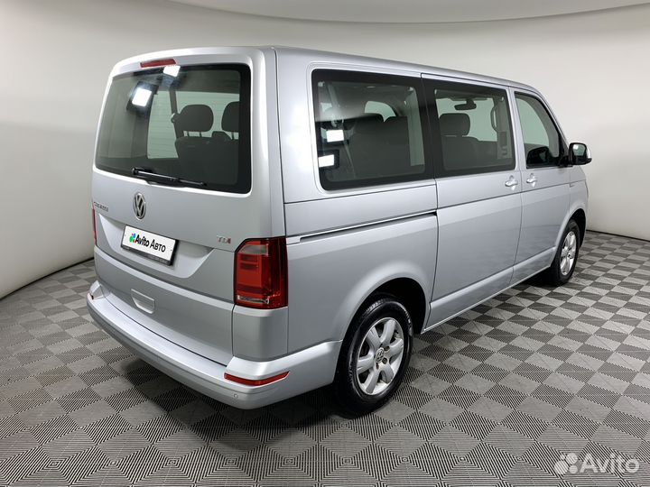 Volkswagen Caravelle 2.0 AMT, 2016, 130 995 км