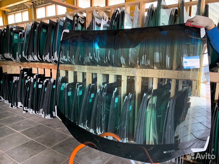 Лобовое стекло Киа Сид