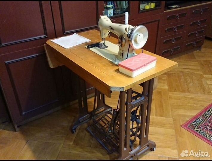 Швейная машина tikka