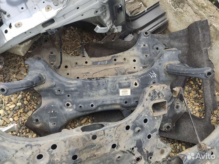 Подрамник на Киа Рио 4