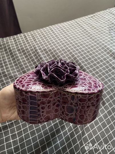 Шкатулка для украшений