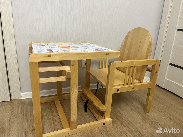 Детский стол и стул
