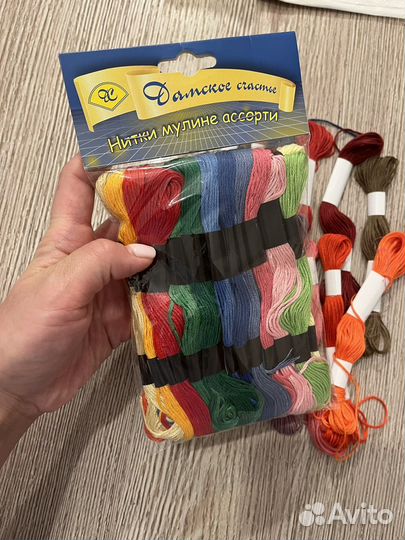 Нитки мулине пакетом