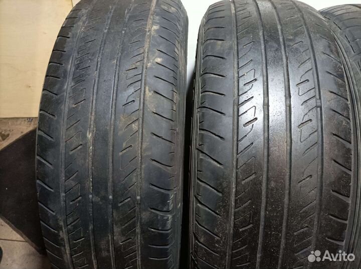 Dunlop Grandtrek PT2 225/65 R17 101H