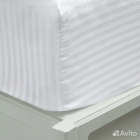 Простынь на резинке