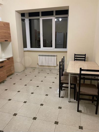 2-к. квартира, 85 м², 3/3 эт.