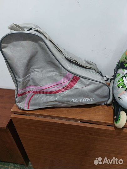 Роликовые коньки женские