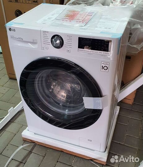 Стиральная машина LG, 8.5 кг, новая