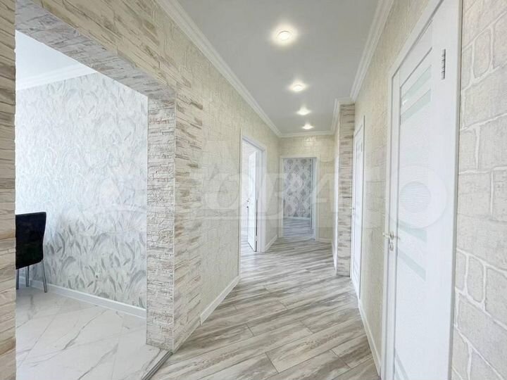 2-к. квартира, 57 м², 14/18 эт.