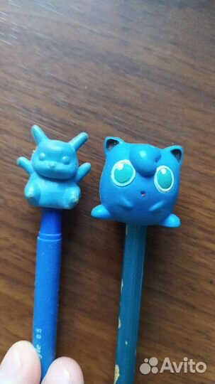 Покемон значки резинка