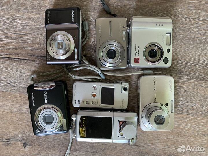 Фотоаппарат цифровой