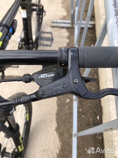 Велосипед хардтейл GT Avalanche Sport 2019