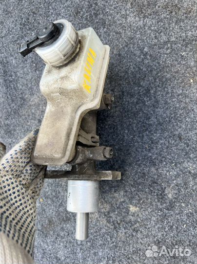 Главный тормозной цилиндр LADA Kalina