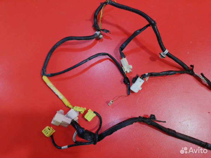 Проводка салона Toyota Estima MCR40 1MZ-FE