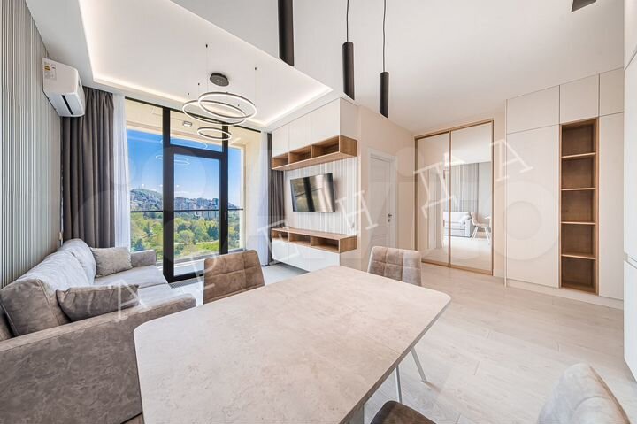 2-к. квартира, 50 м², 10/17 эт.