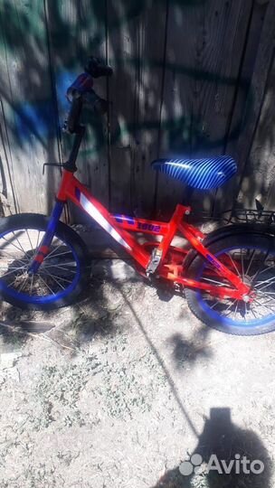 Продажа линолеум бу и велосипед 4 колёсный новый