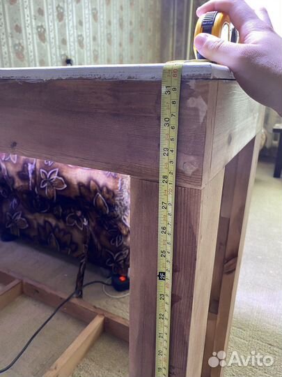 Аквариумная стойка со светильником