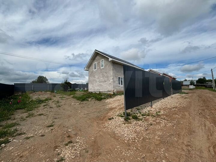 Дом 97 м² на участке 6 сот.