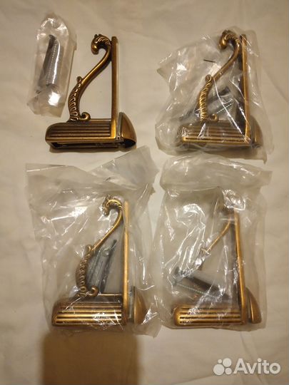 Мебельная фурнитура ручки и менсолодержатели