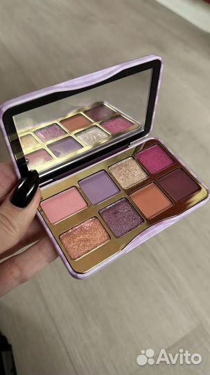 Палитра теней too faced