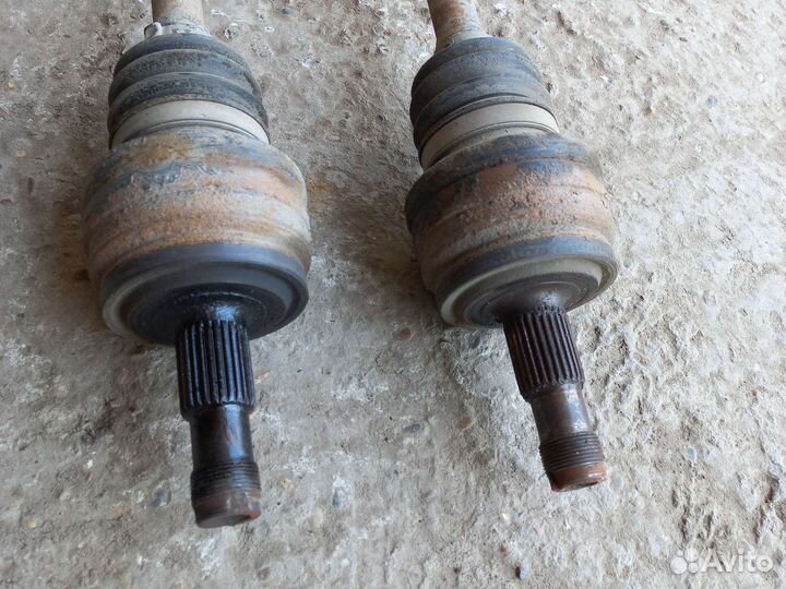 Привод задний Mercedes-Benz E 240 W211 112913 2004