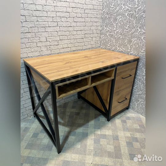 Письменный стол Лофт