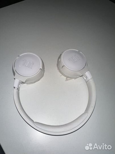 Наушники jbl 600btnc