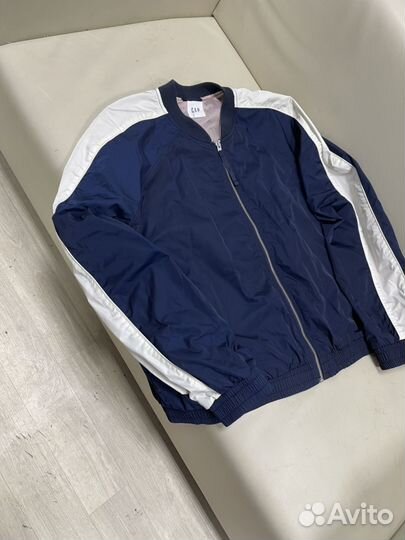 Бомбер женский на весну gap xxl xxxl