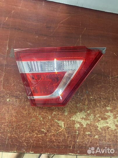 Коплект левых задних фар LADA vesta