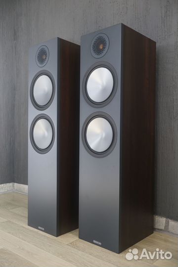 Напольная акустическая система